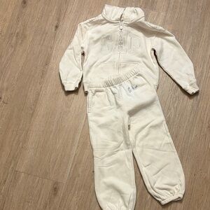 GAP Off-White Tracksuit Set